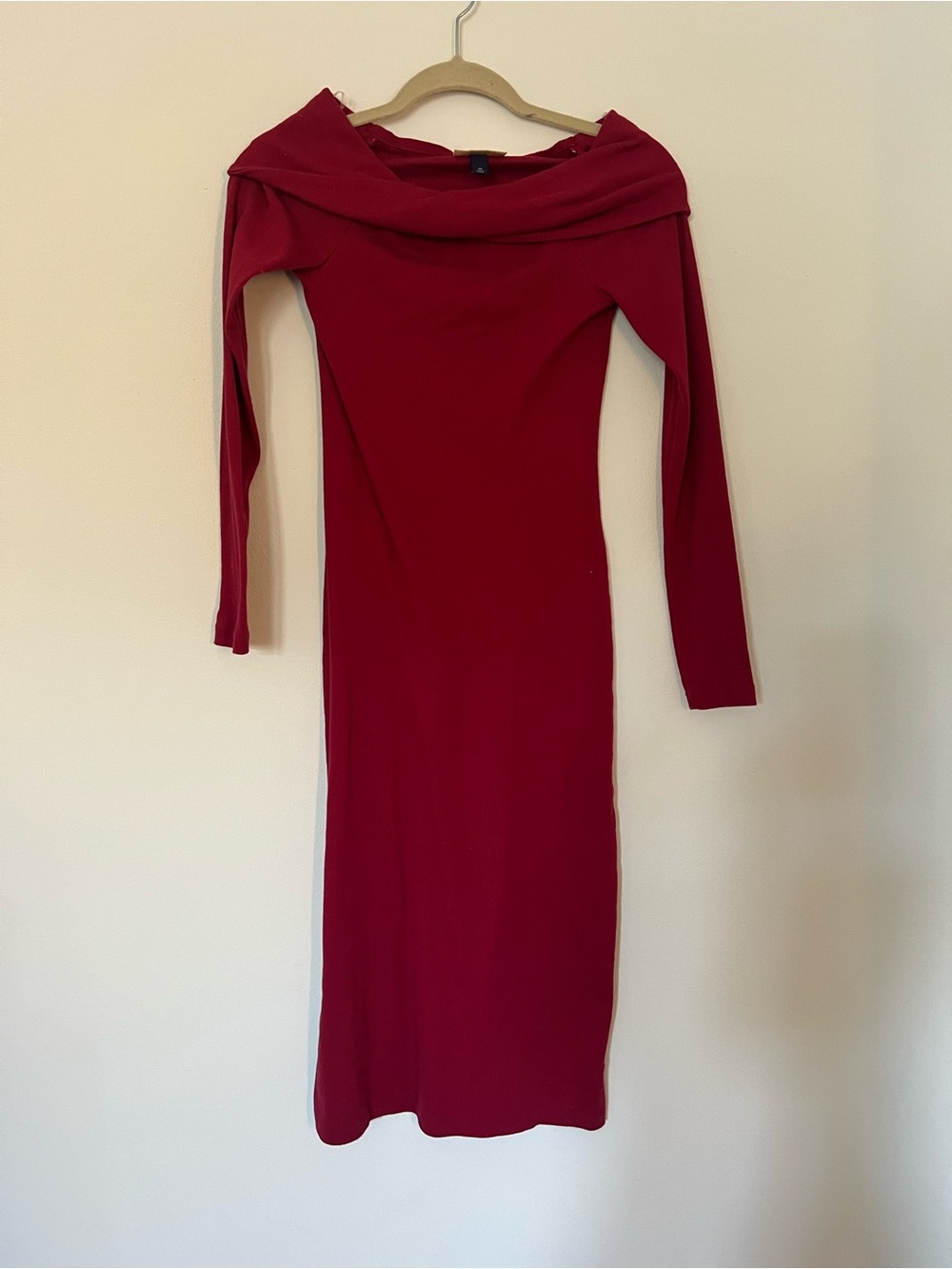 Universal Thread Off-Shoulder Long Sleeve Red Midi Dress